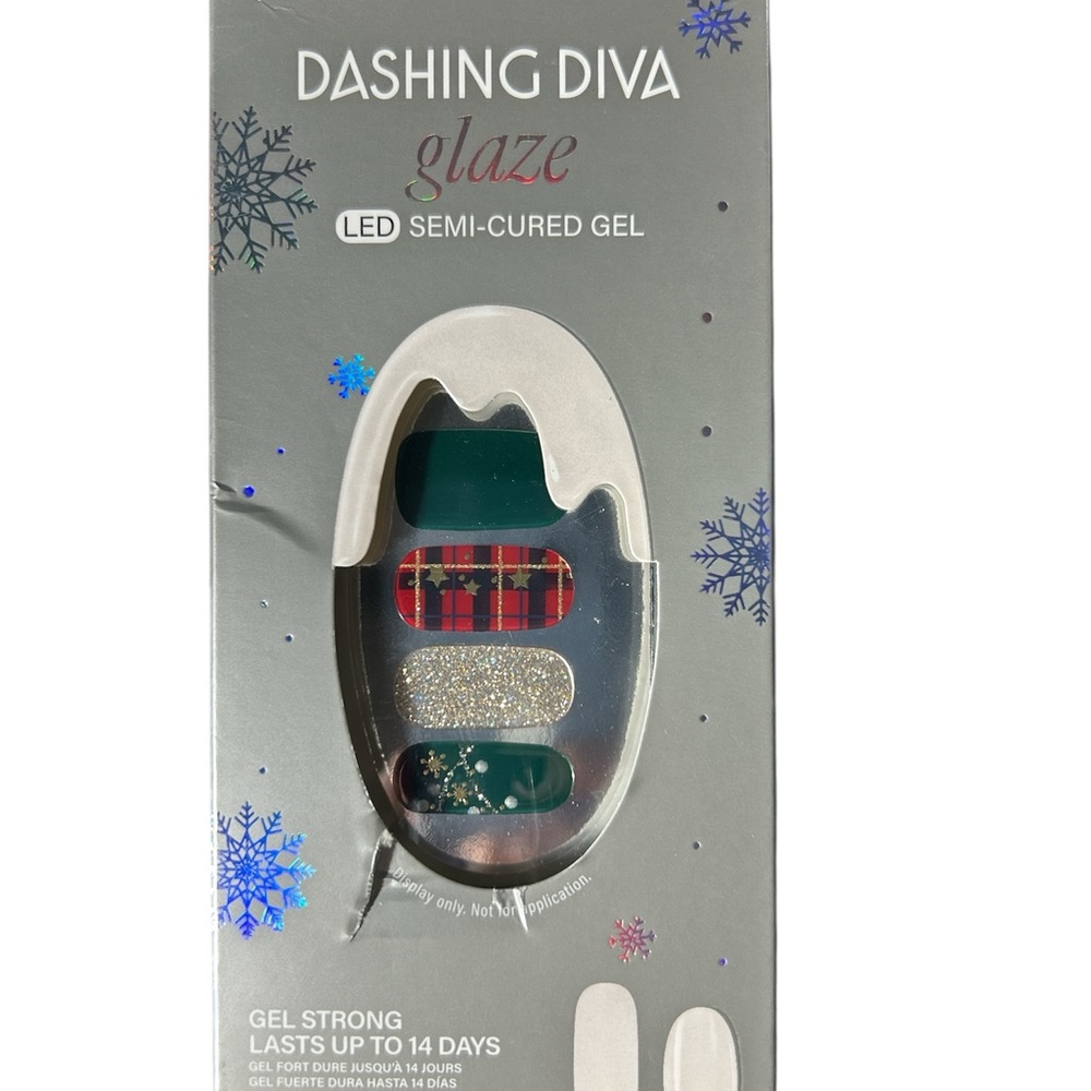 Glaze LED Semi-Cured Gel Nail Strips - Green and Red. 2 pack NWT